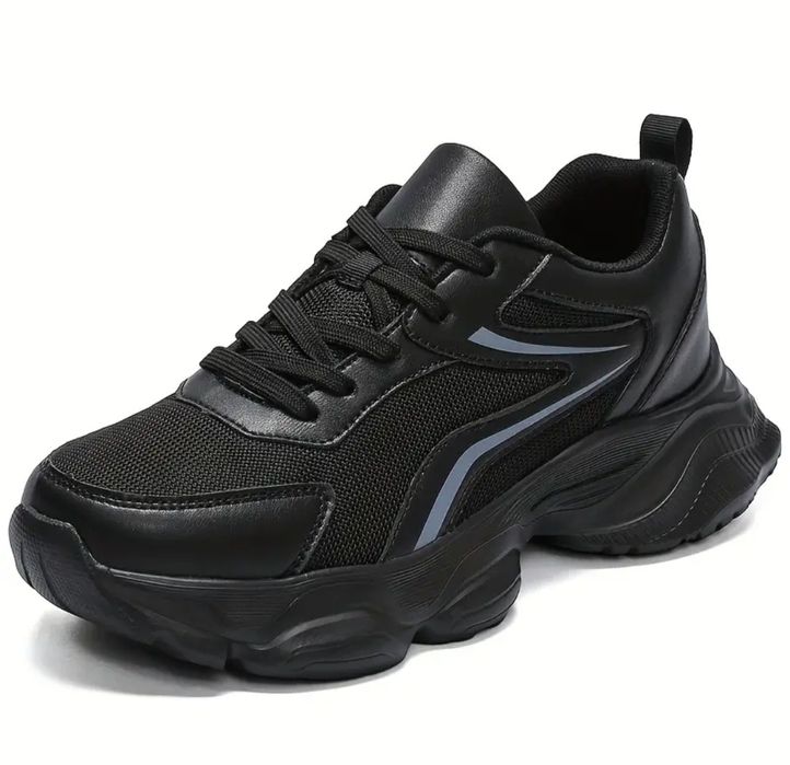 Кросівки чоловічі