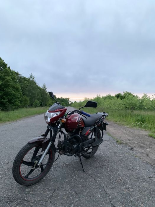Продам мотоцикл спарк sp125c-2c
