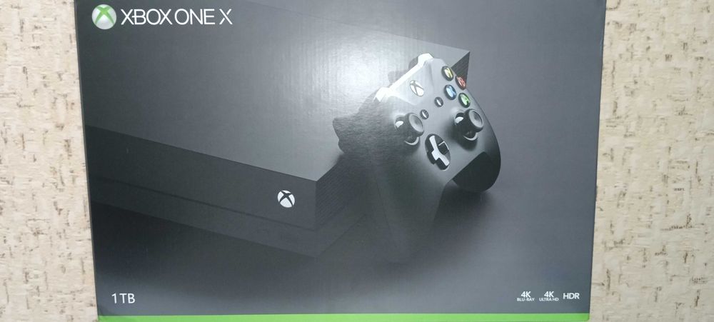 Xbox one x на 1 тб 2 геймпади