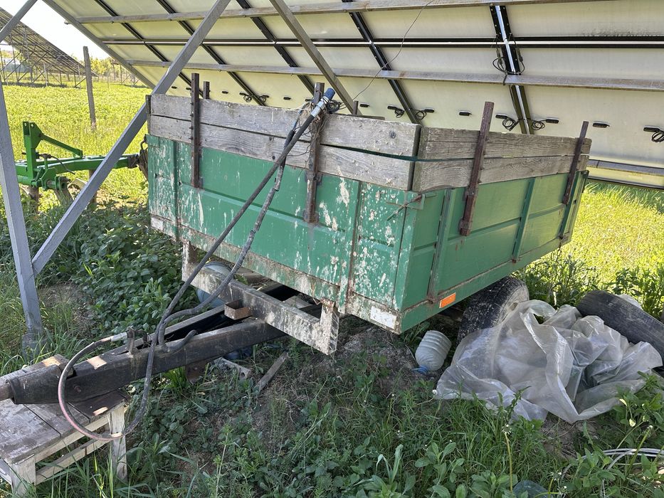 Причіп одноосний до трактора 1ПТС-2
