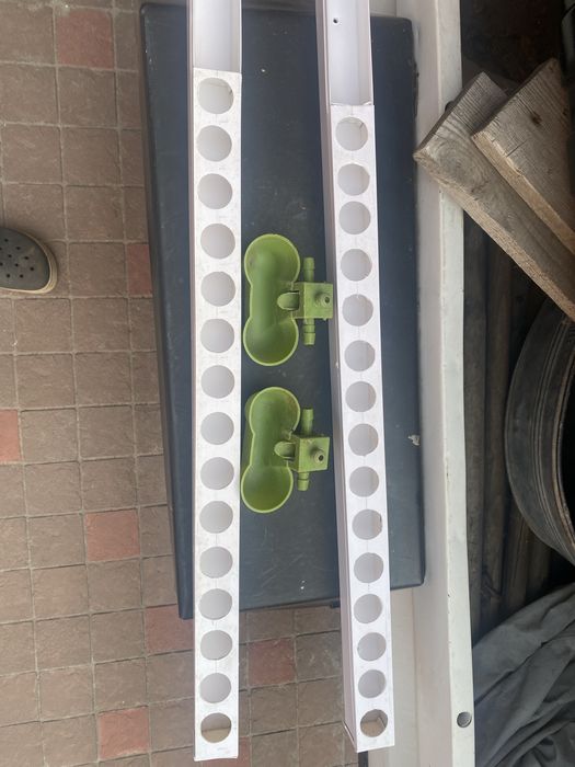 Кормушка для перепелов