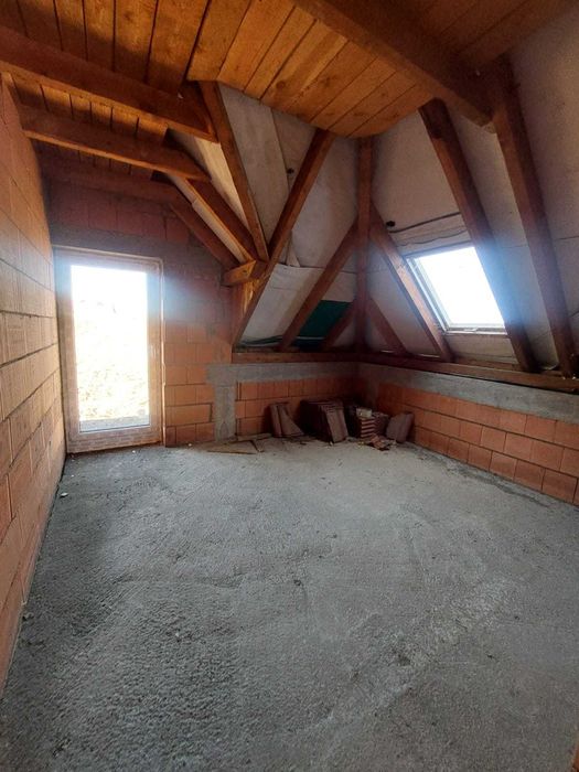 Czyżów blisko Kraków, Niepołomice, Dom Wolnostojący