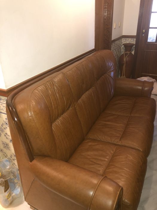 sofá cama castanho