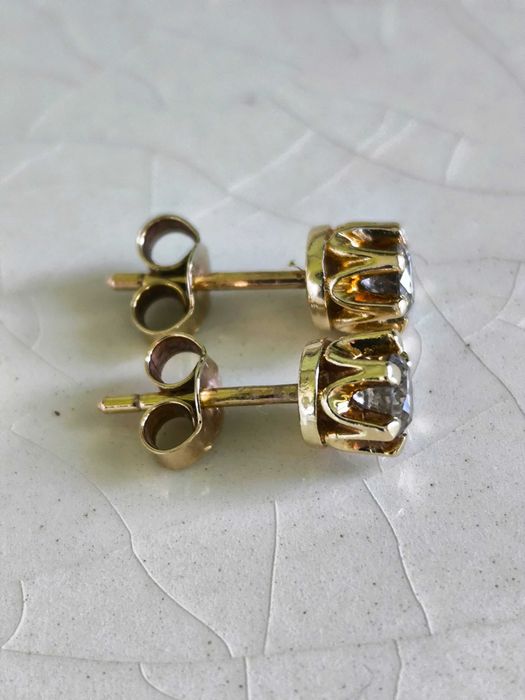 Kolczyki z brylantami sztyfty  0,42 ct / certyfikat