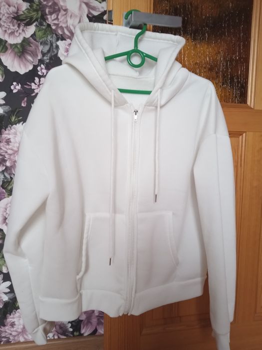 Biała bluza z kapturem XL
