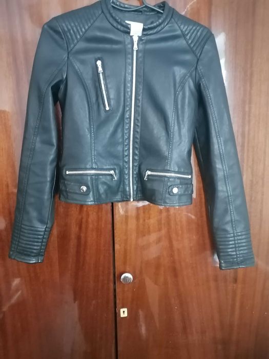 Продам осіньо весняну курточку