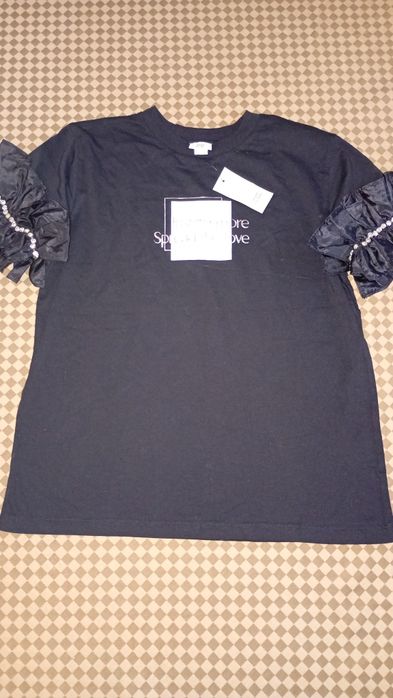 Святкова кофтинка чи футболка River Island  на  11-12 р.