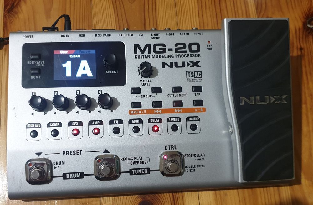 Multiefekt gitarowy NUX MG-20  60 efektów  100% sprawny