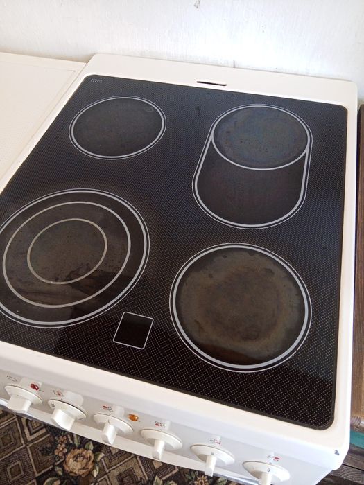 Електроплита PRIVILEG