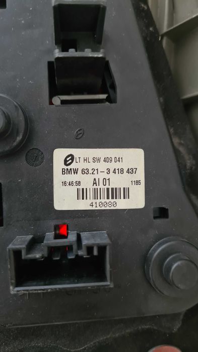 Conjunto de faróis traseiros para BMW X3 E83 (1ª versão) com lâmpadas