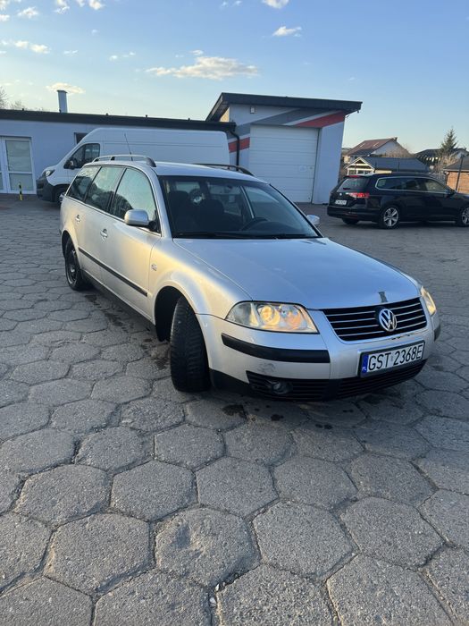 Sprzedam passata b5 fl 2.3 v5 170 koni
