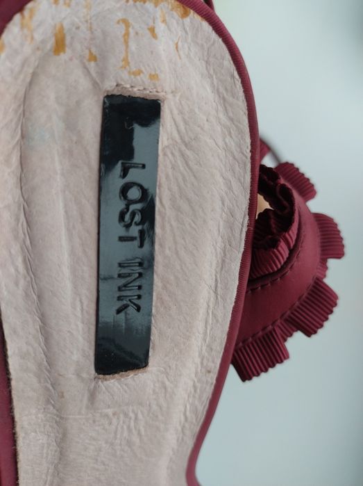 Босоніжки босоножки. Lost ink