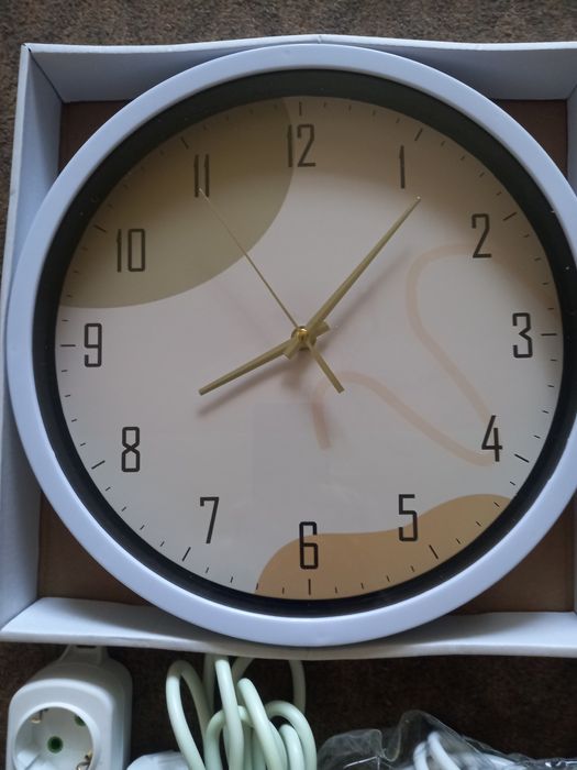 Все новое. Перчатки, удлинители, часы