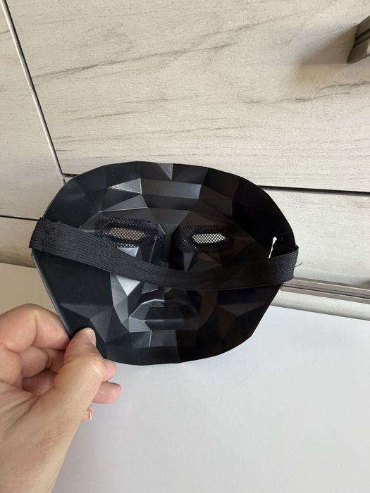 Maska czarna low poly cosplay Halloween