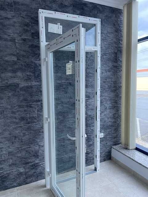 Porta Pvc + Bandeira