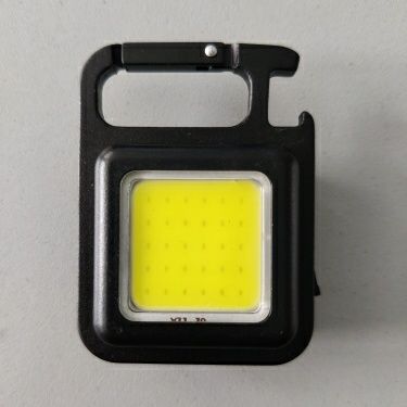 Lanterna LED - porta chaves / íman / mosquetão / abre caricas - NOVA