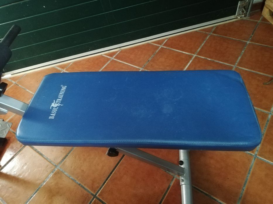 Banco de ginásio como novo