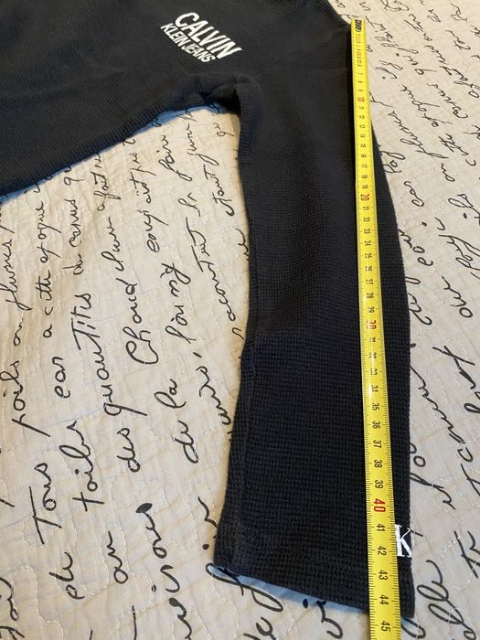 Bluzka zdługim rękawem