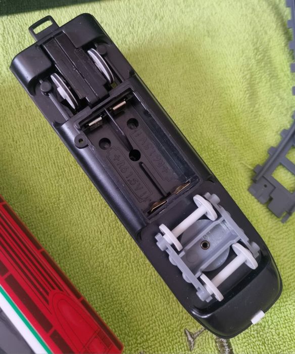 Pista de Comboios para peças não esta Completa