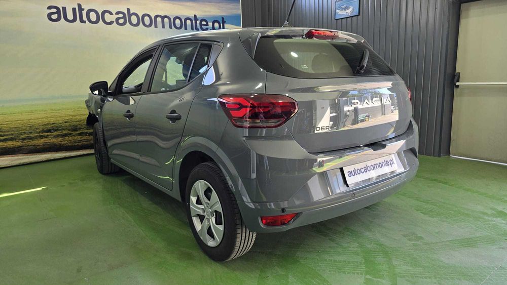 Dacia Sandero 1.0 TCE Bi-Fuel  -  Salvado