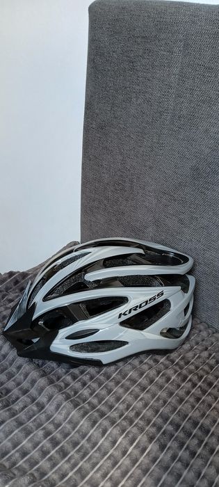 Kask rowerowy kross