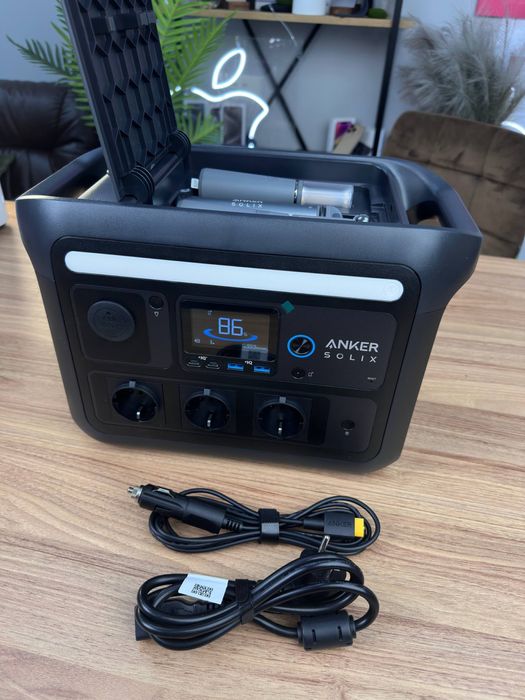 Anker Solix C800X 1200W 768Wh портативна зарядна станція