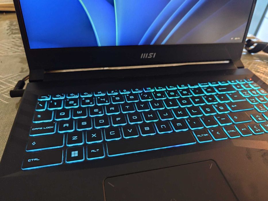 Portátil MSI Gaming – Intel Core i7 12ª Geração | RTX 3060 | 16 GB RAM | SSD 1 TB