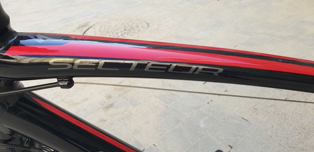 Rower szosowy Specialized SECTEUR