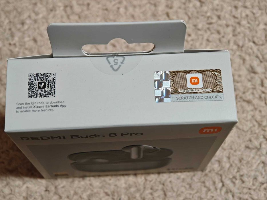 Продам нові запаковані навушники Redmi buds 8 pro