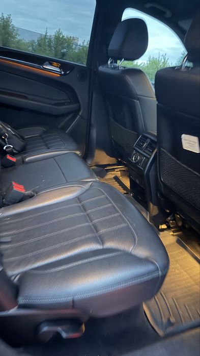 Mercedes-Benz gls450