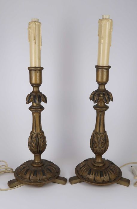 Par de tocheiros estilo D. Maria