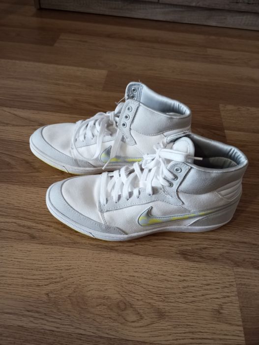 Sprzedam buty Nike damskie rozmiar 39