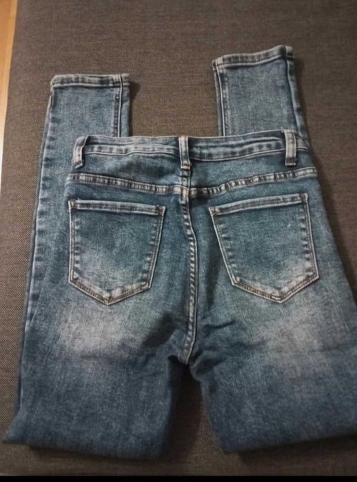 Spodnie jeansy damskie