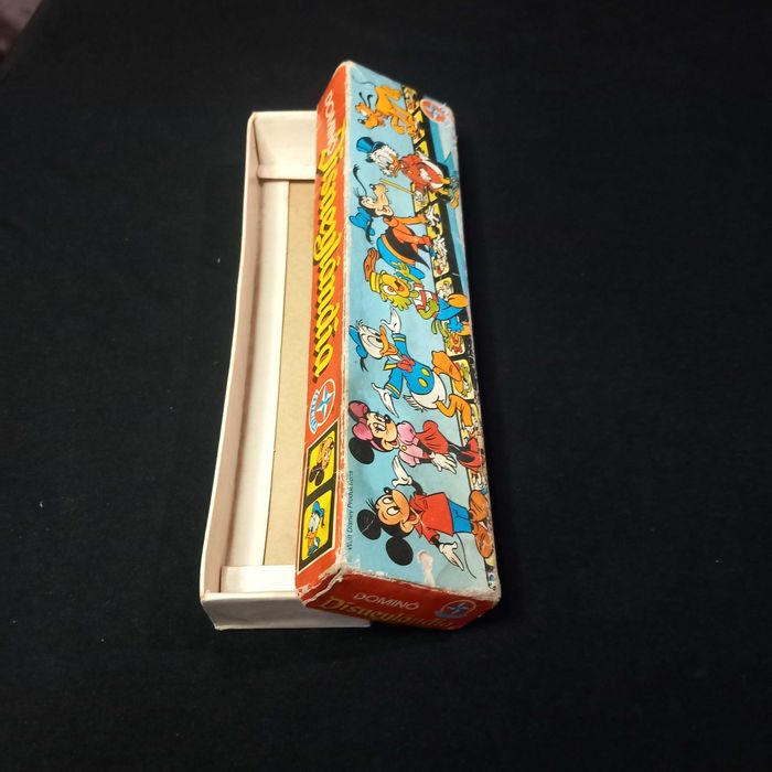 Caixa dominó Disney