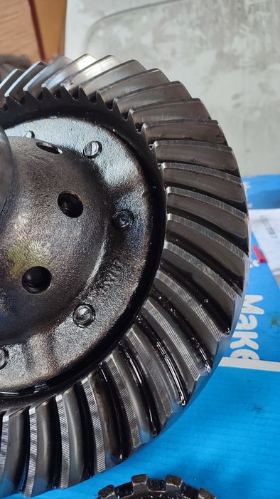 РЕДУКТОР МОСТА МЕРСЕДЕС 814 ВІДКІДНА КАБІНА  43/11зуби