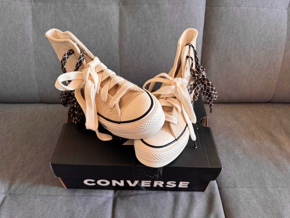 Converse Chuck Taylor All Lift Canvas & Leather