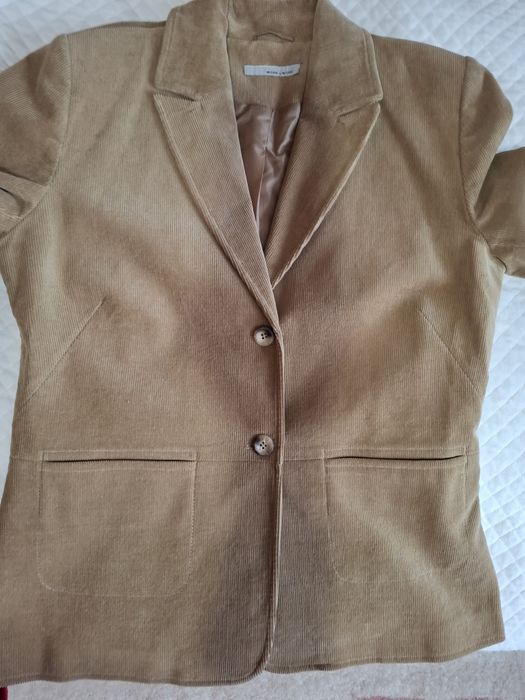 Garnitur damski sztruksowy  beżowy 40