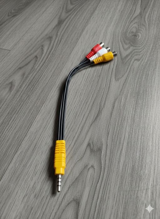 Аудио-видео  кабель RCA 4-контактный