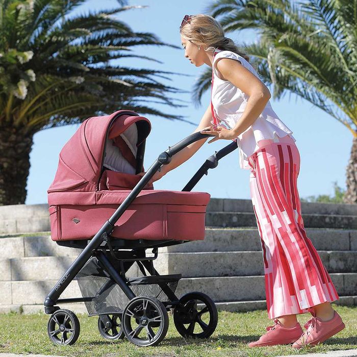 Trio Parkour Cross (carrinho+alcofa PLW+Easymaxi LF Recl.) Bébécar