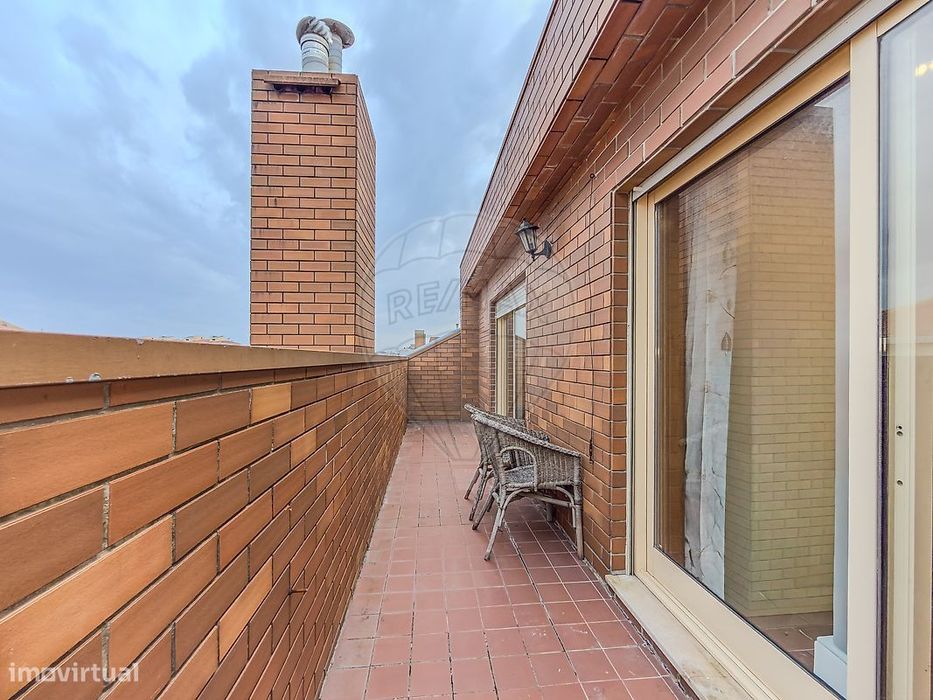 Apartamento T3 para venda — Santa Marinha E São Pedro Da Afurada, Porto