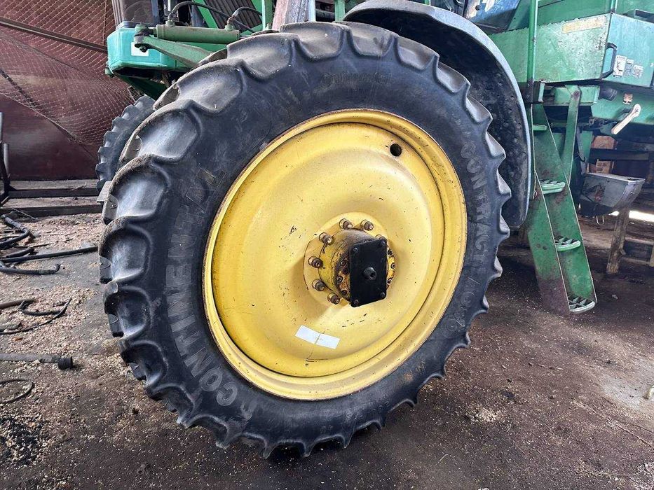 Продається обприскувач John Deere 4710 2004р.в.