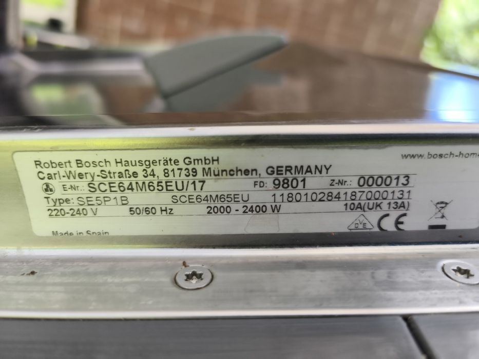 Посудомийка BOSCH SCE64M65  60х60 замість духовки