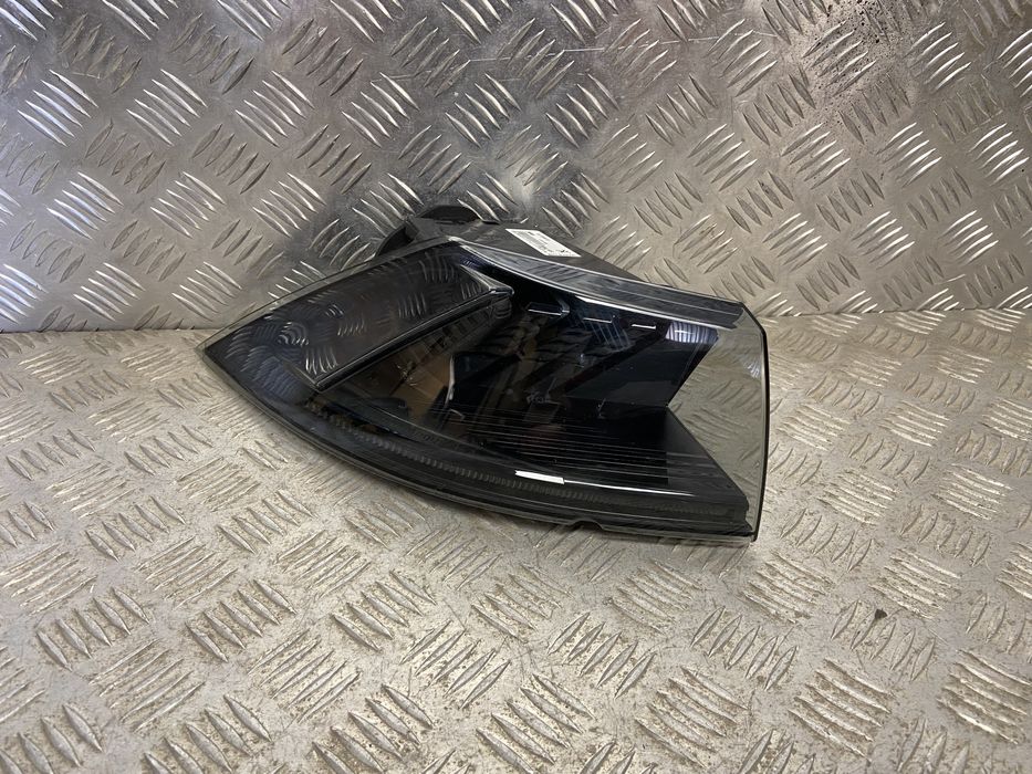 Peugeot 508 ii sw kombi lampa tył lewy led