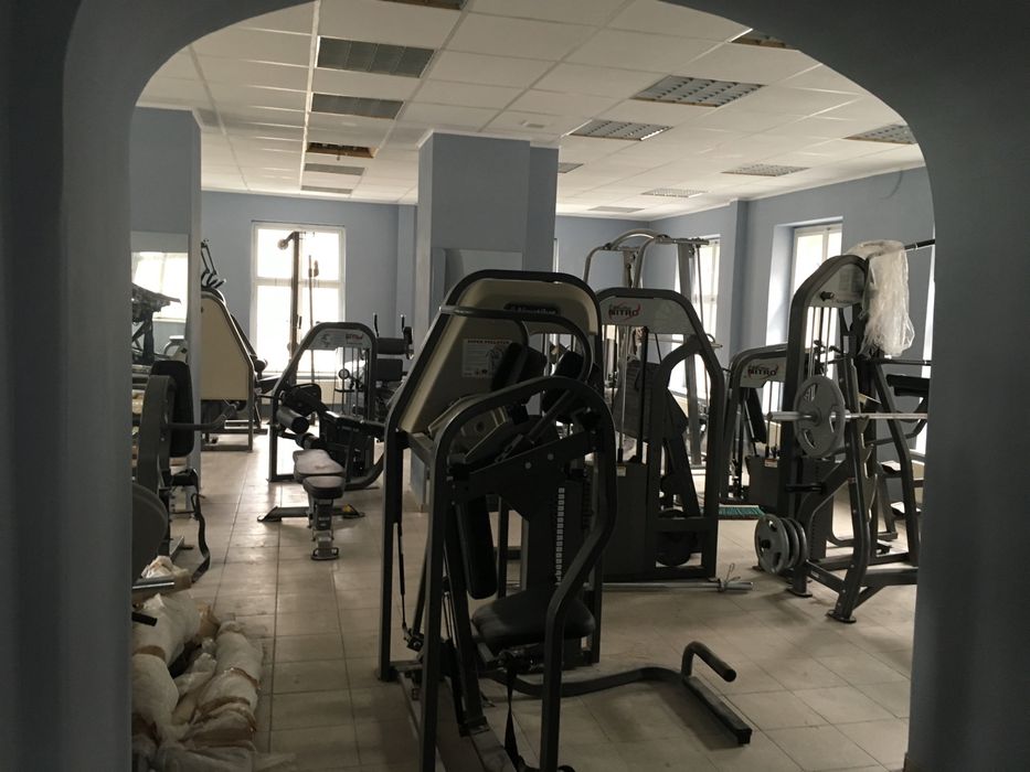 Sprzedm siłownie mało używaną  . Tylko w całości do sprzedania