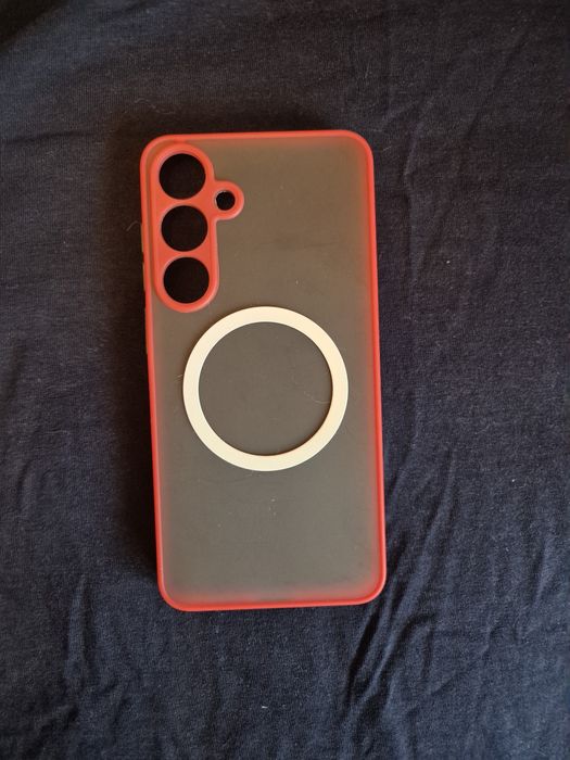 Продам чохол на Самсунг 24+