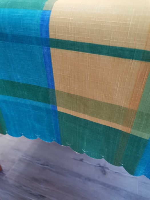 Obrus na stół, różne okazje.