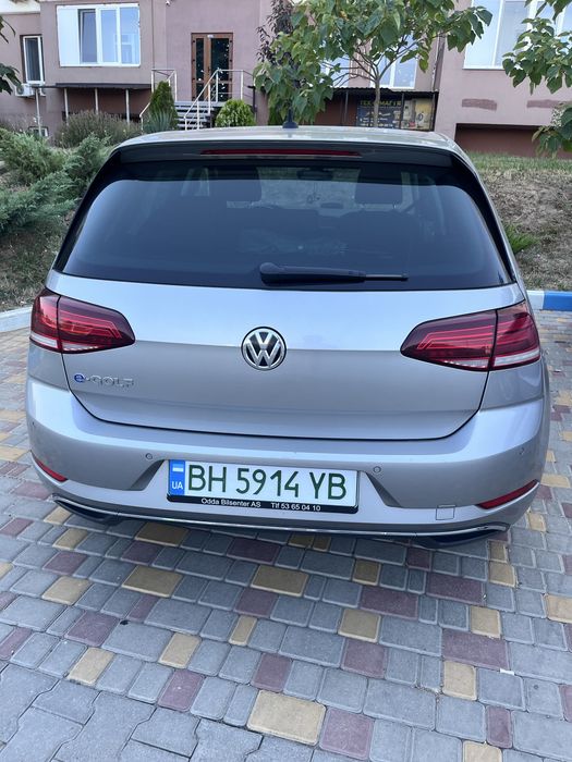 Volkswagen E-golf 2018