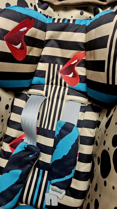 Babycoque Cybex Cloud Z edição limitada "one love" Karolina Kurkova