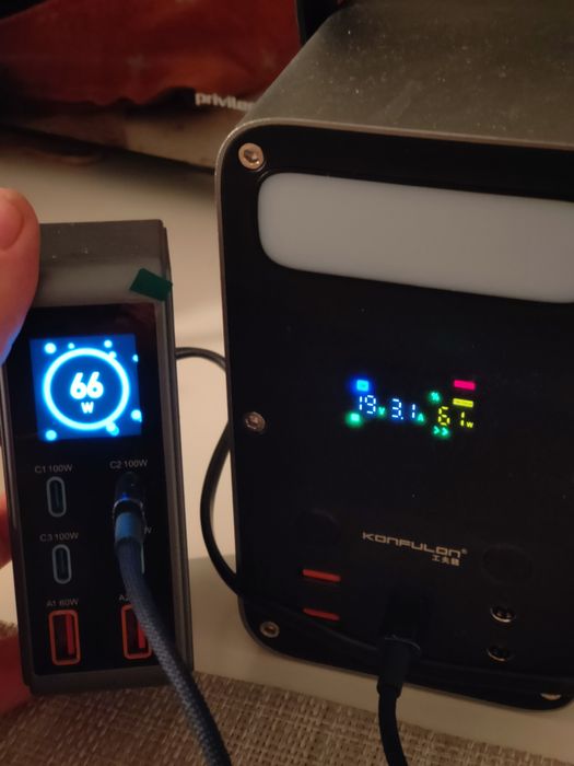 Зарядна станція для ноутбуків , павербанк 65w 120000mah,великий power