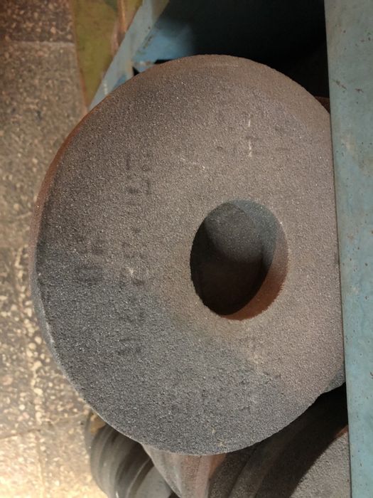 Круги абразивные 250х25х76 14А и 64С (серые и зеленые)